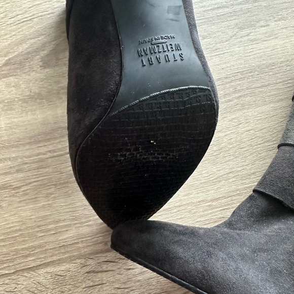 Stuart Weitzman Gray Suede Tiered Booties - Picture 3 of 5
